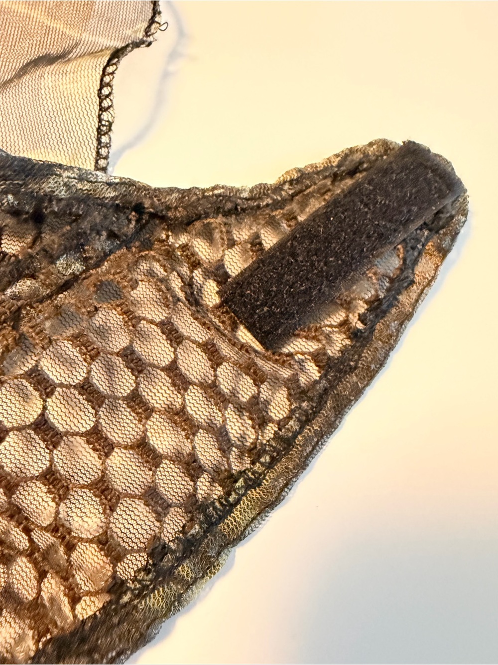 FREE with purchase of other nondiscounted camo item: Camo Mesh Hood - Picture 6 of 11